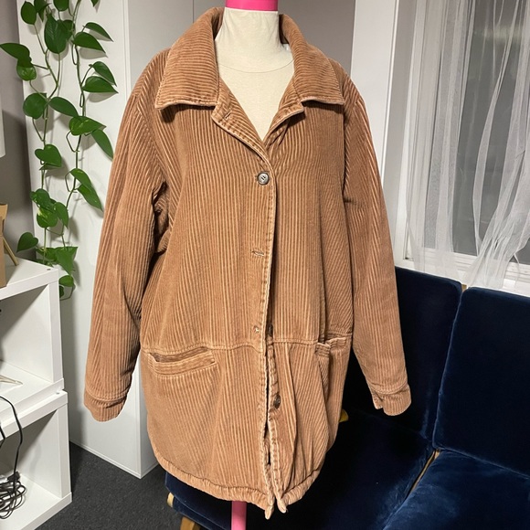 SOLD The most AMAZING vintage corduroy coat - Picture 1 of 3